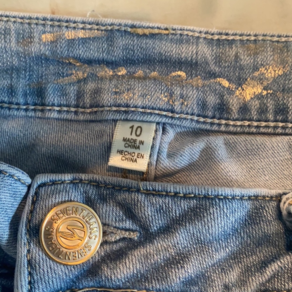 Shorts. - Picture 3 of 4